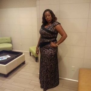 Meet your Posher, Dionne